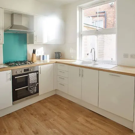 Дом отдыха Host & - Osborne House *