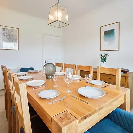 Host & - Osborne House Semesterbostad *